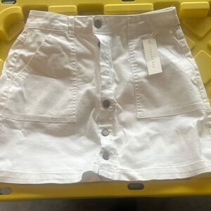 Copper Key White Button-Front Pocket Mini Skirt